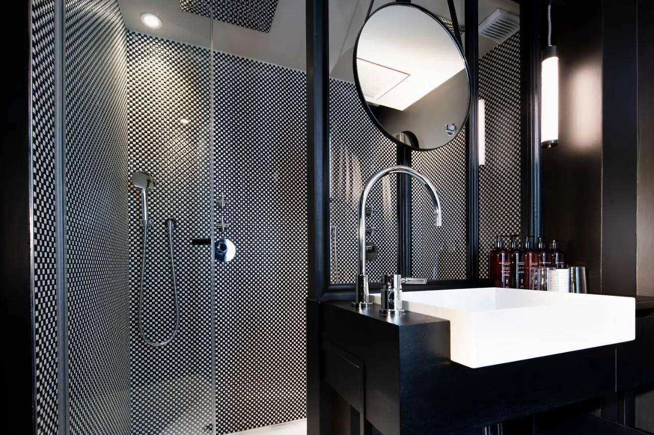 Maison Elle 4* Paryż