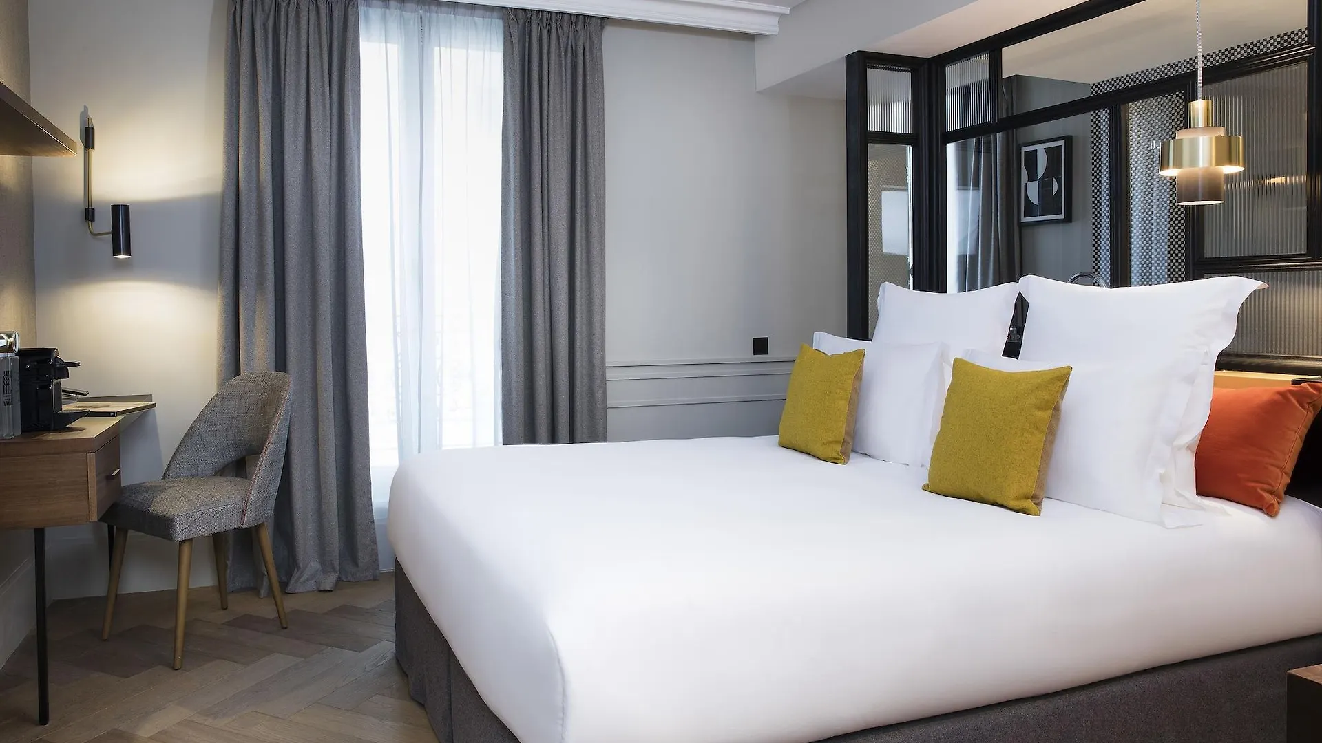 Maison Elle 4* Paris