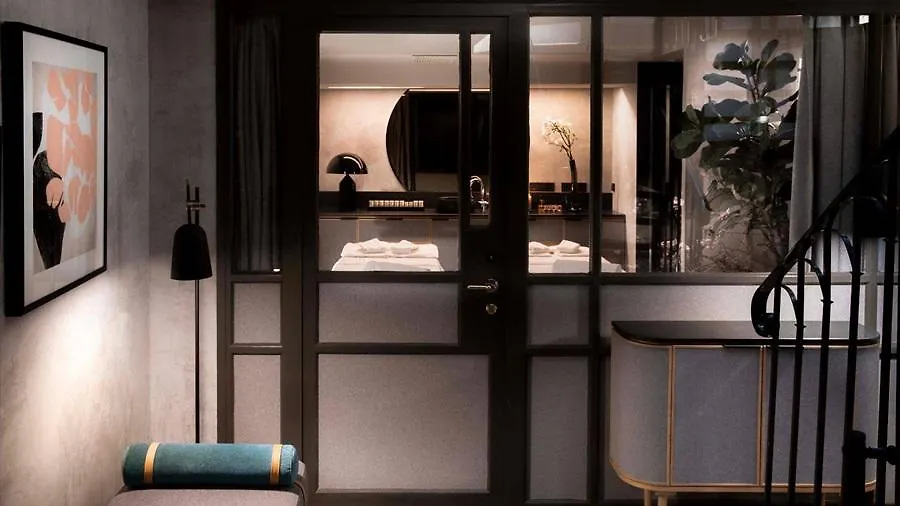 Maison Elle Hotel