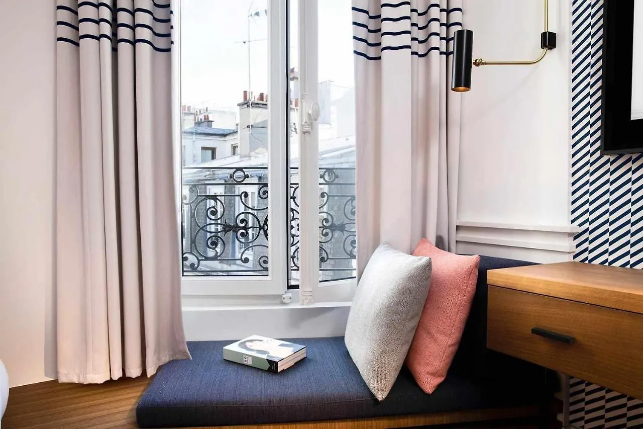 Maison Elle 4* Paryż