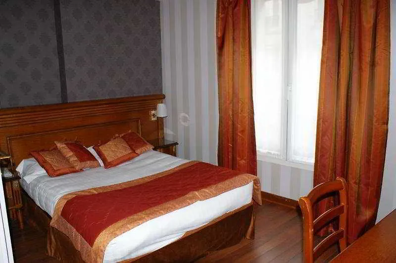 Maison Elle 4* Paryż