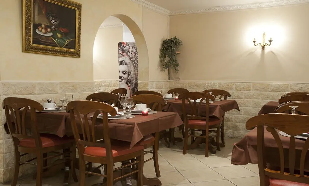 Maison Elle Hotel París